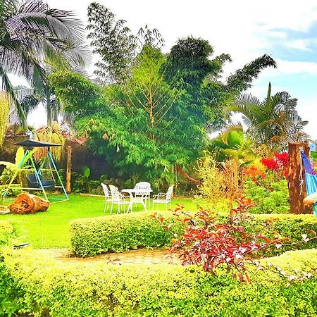 Yambi Guesthouse Kigali Bagian luar foto