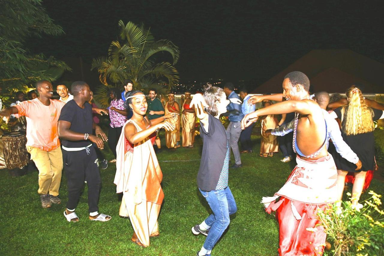 Yambi Guesthouse Kigali Bagian luar foto