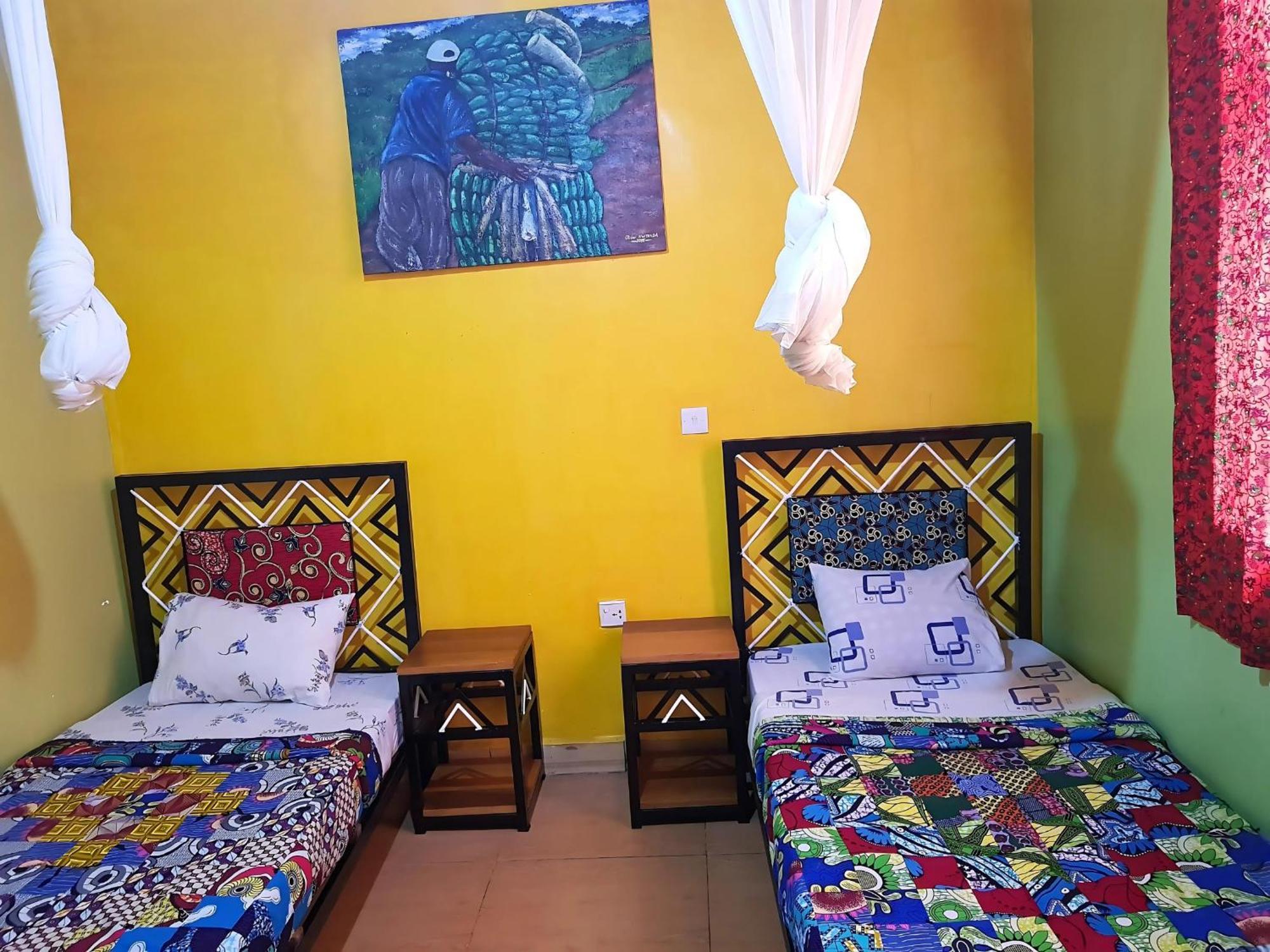 Yambi Guesthouse Kigali Bagian luar foto